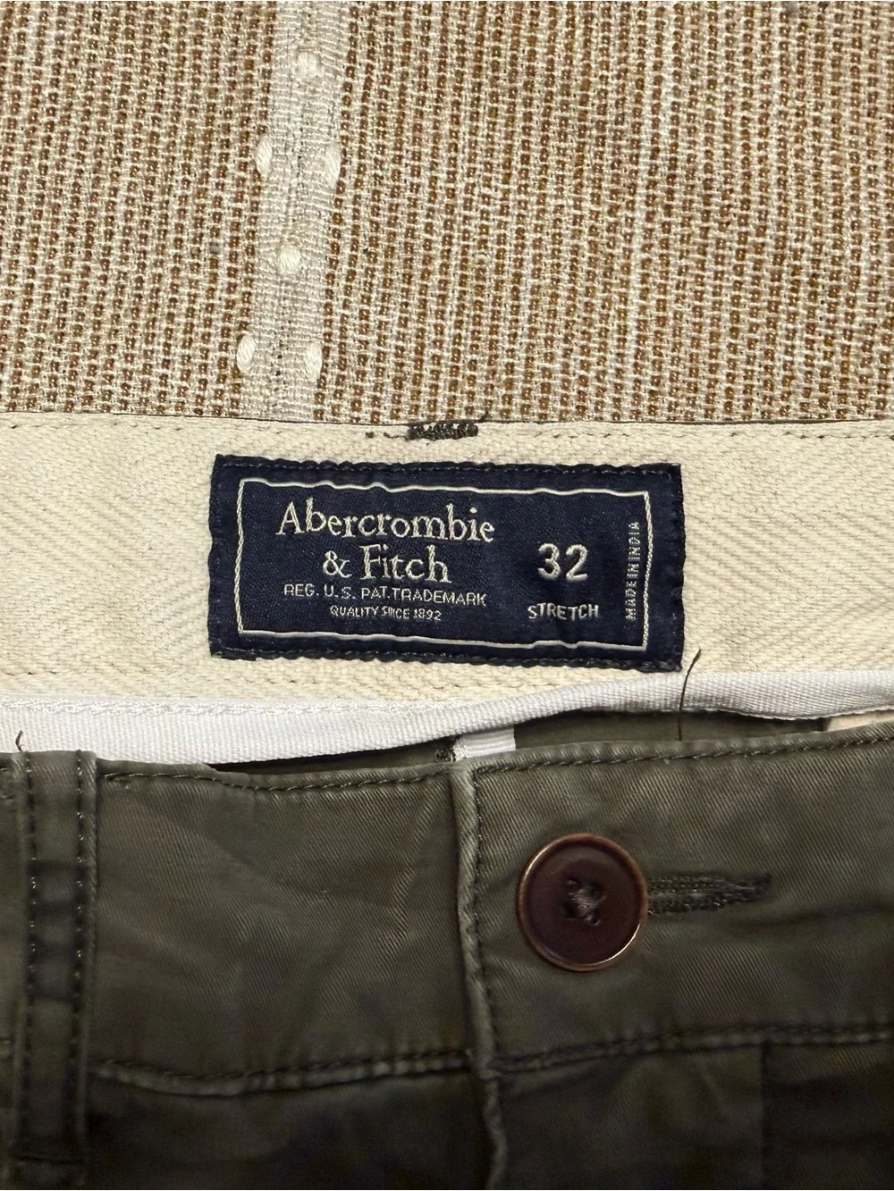 Abercrombie & Fitch relaxed fit